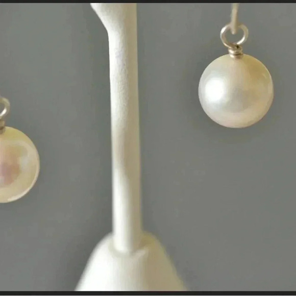 Pearl Drop Earrings, Minimalist Earrings, June Birthstone, 10mm Pearls Earrings - Picture 2 of 3
